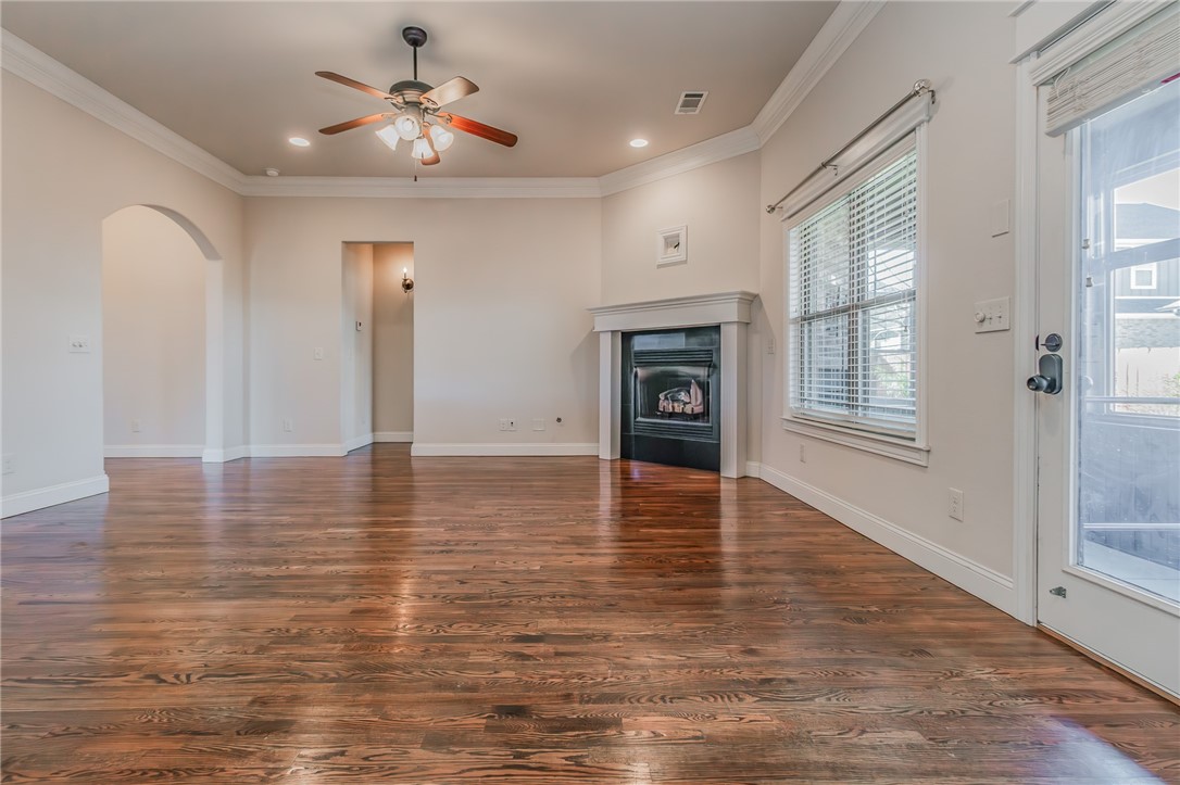 IVEYS PH 1 - Residential