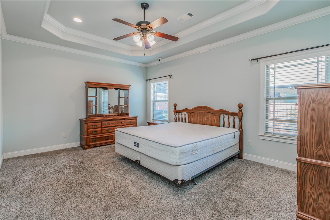 IVEYS PH 1 - Residential