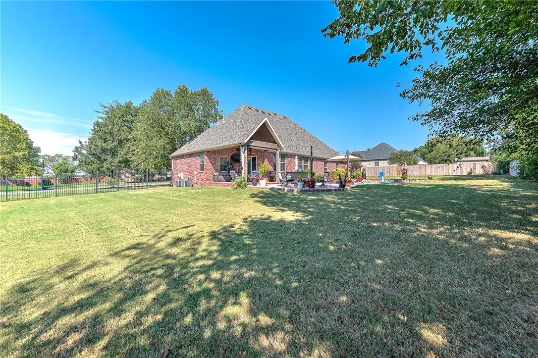 Estates At Brush Creek - Residential