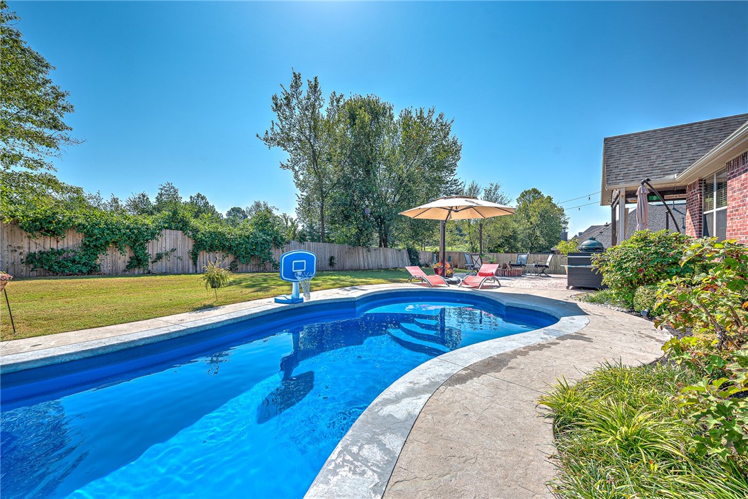 Estates At Brush Creek - Residential