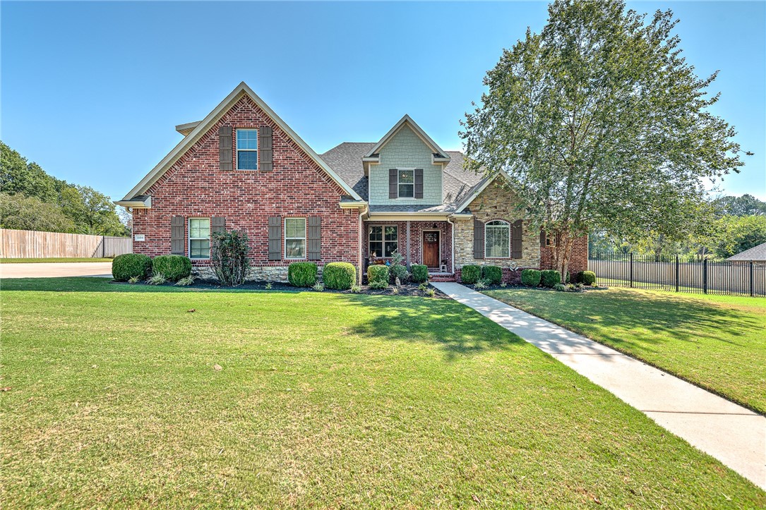 Estates At Brush Creek - Residential