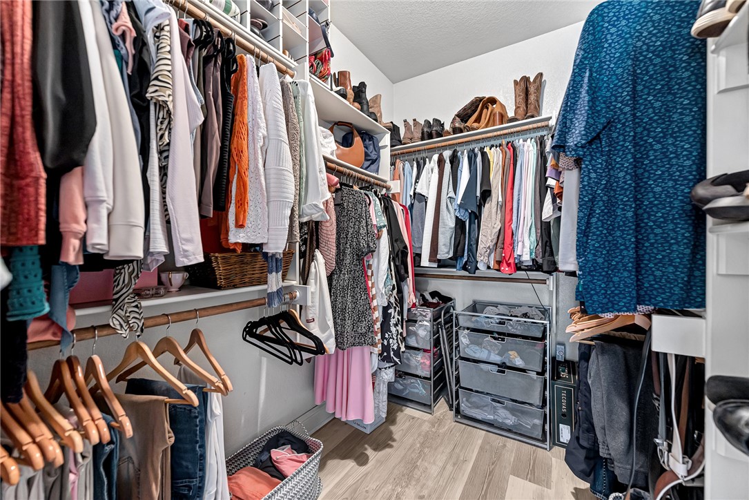 Estates At Brush Creek - Residential