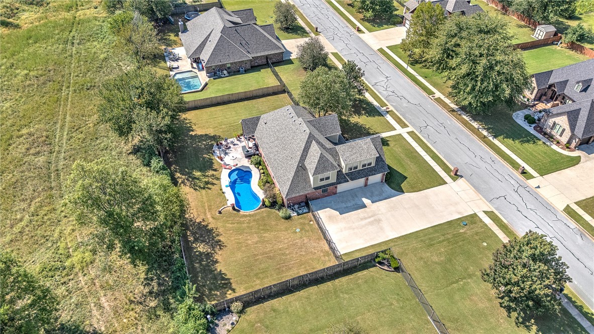 Estates At Brush Creek - Residential