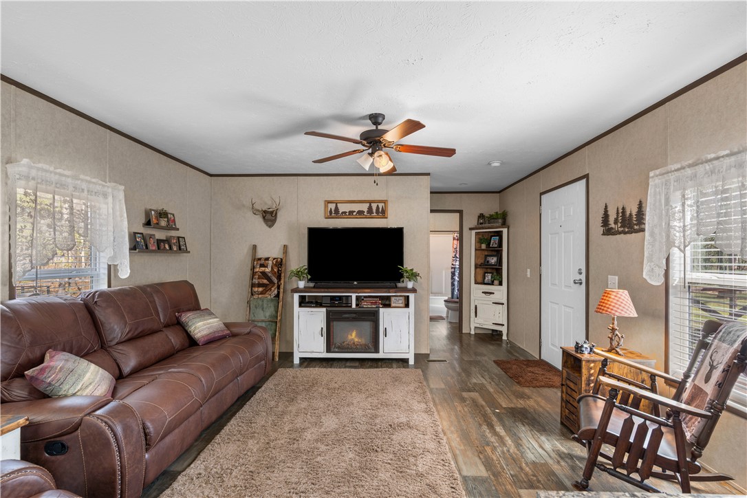 21-21-33-RURAL - Residential