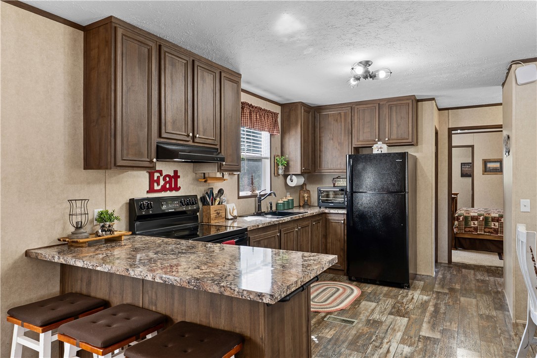 21-21-33-RURAL - Residential