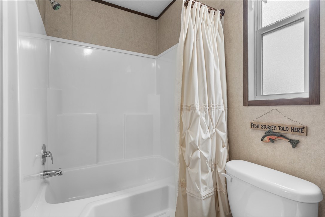 21-21-33-RURAL - Residential