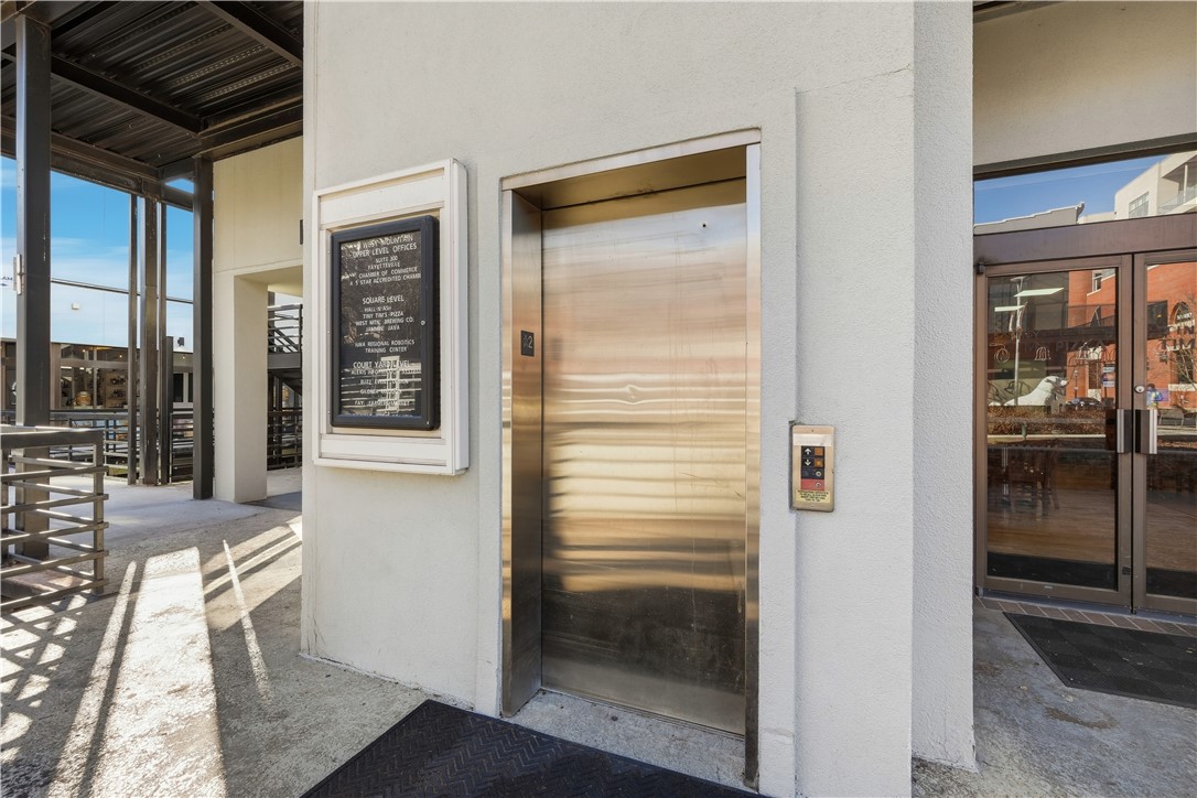 FAYETTEVILLE ORIGINAL - Commercial Lease