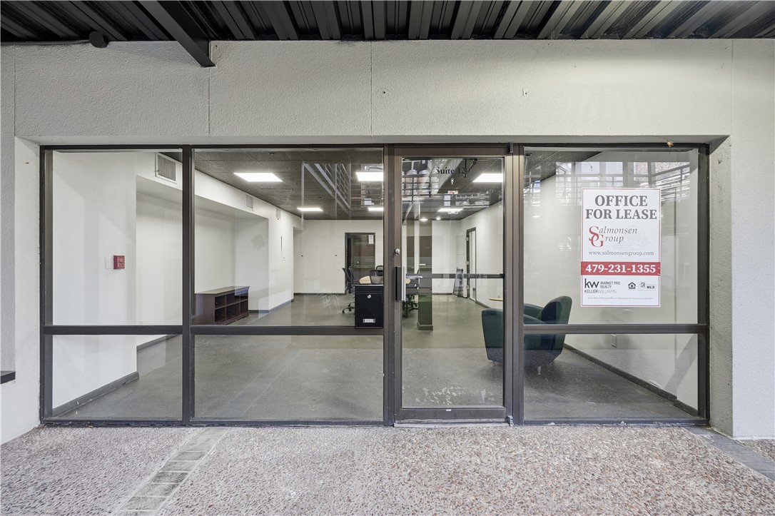 FAYETTEVILLE ORIGINAL - Commercial Lease