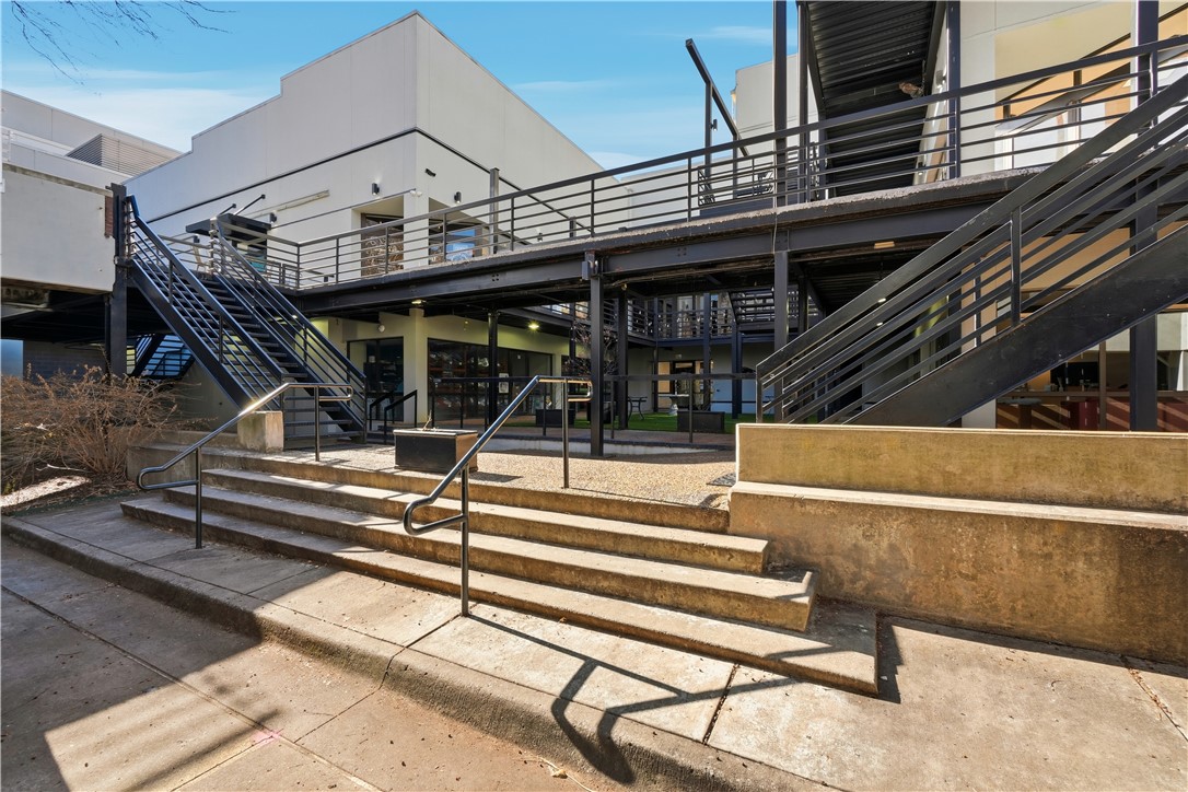 FAYETTEVILLE ORIGINAL - Commercial Lease