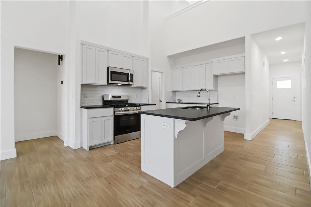 Bliss Street Twin Homes Sub Centerton - Residential