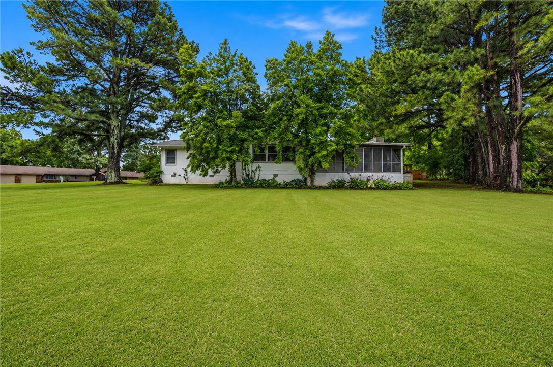 Country Club Estates - Residential