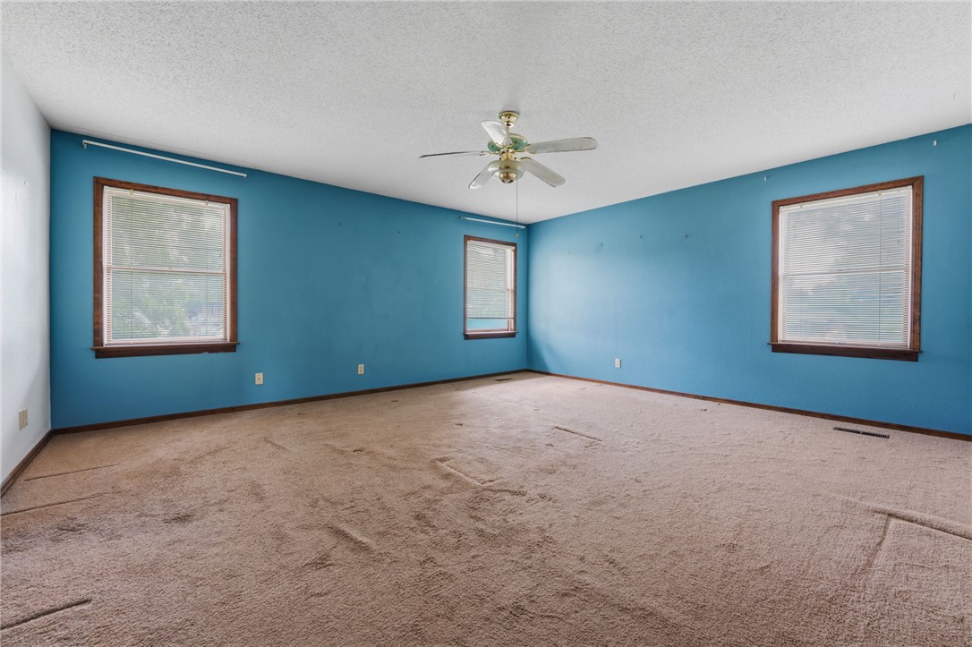 Country Club Estates - Residential