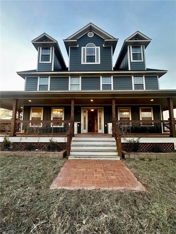 OWNER FINANCING AVAILABLE
Feast your eyes on this one-of-a-kind Craftsman beauty, nestled between Huntsville & Fayetteville!
Set on 5.32 acres, this 4-bed, 2 full baths, 2 half baths, 4,783 sqft dream home is made for making memories. Enjoy stunning sunrises and sunsets from the wrap-around porches, just a hop from HWY 412E/45. Inside, find an entertainer’s paradise with an eat-in kitchen, cozy coffee bar, breakfast nook, and formal dining room. Curl up by the double-sided fireplace, or work in the dedicated office. The luxurious primary suite has its own fireplace, and the spacious third floor offers endless possibilities—game room, in-law suite, you decide!
Plus, a massive detached shop with a car lift, paint booth, office, and bathroom—auto enthusiast’s dream! Add a charming barn and acres of space for horse lovers or hobby farmers, and you've got a lifestyle, not just a home!