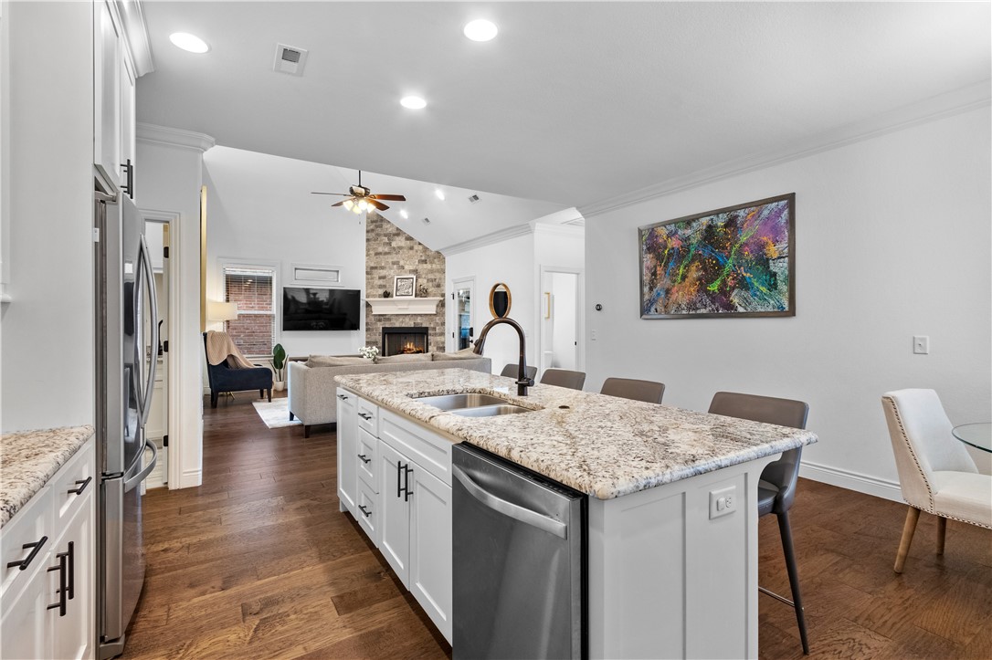 Shadow Valley - Residential