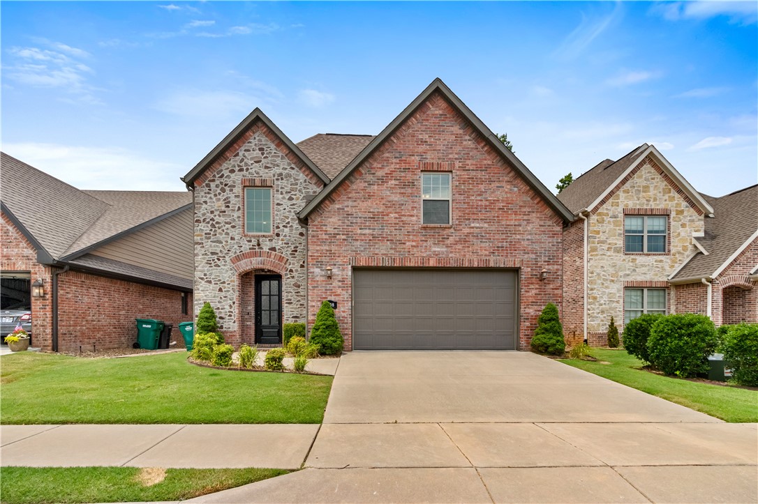 You wonāt want to miss this Garden Home in Shadow Valley! This beautiful home features 4 BD |3.5BA | 2,556 SQFT. Located on the short golf game practice range with amazing views to Osage Creek that will not disappoint! Lower level includes eat-in kitchen, oversized master suite with two huge walk-in dual closets. Upstairs includes bedroom with ensuite bath and 2 bedrooms with Jack & Jill bath. Home includes Nest system/Smart Home features. Kitchen refrigerator and Washer and dryer can convey w/ acceptable offer. Patio tv to convey. Walking distance to the SV clubhouse, gym and other amenities. Social Membership Conveys.