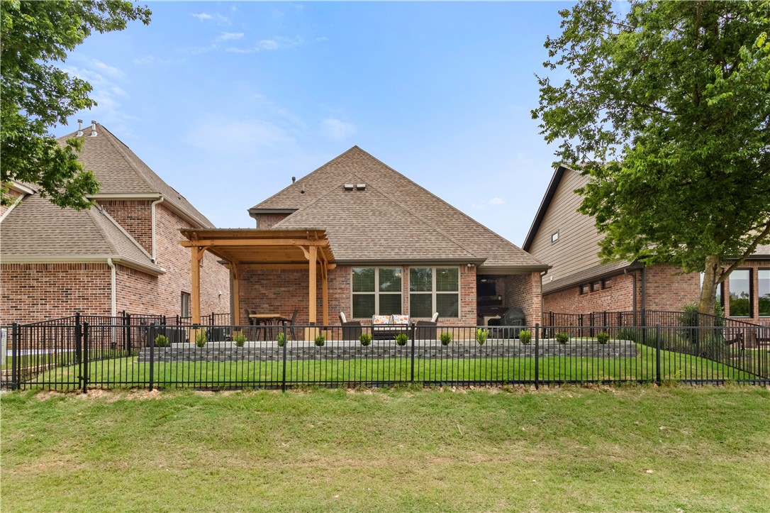 Shadow Valley - Residential