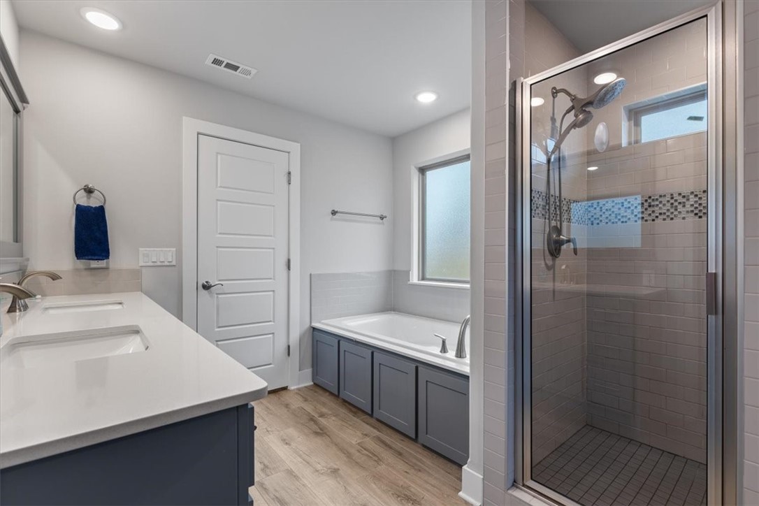 Quail Hollow Ph II Centerton - Residential