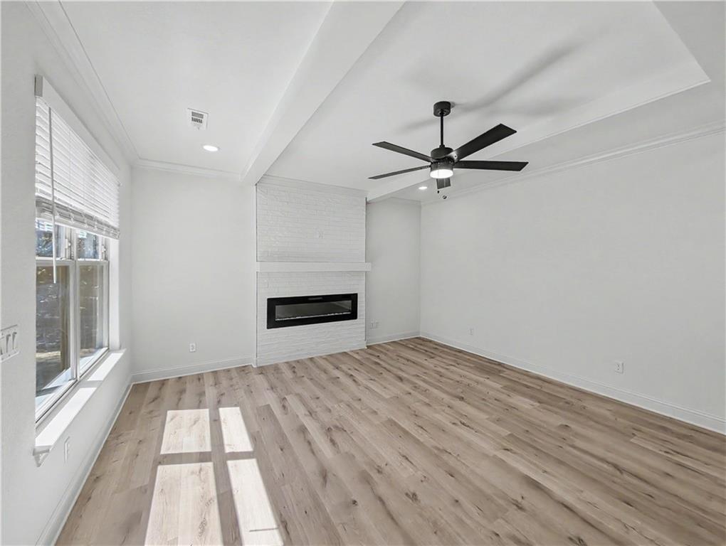 3 Kent Drive