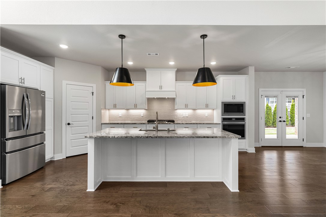 Sky Valley Estates Rogers - Residential