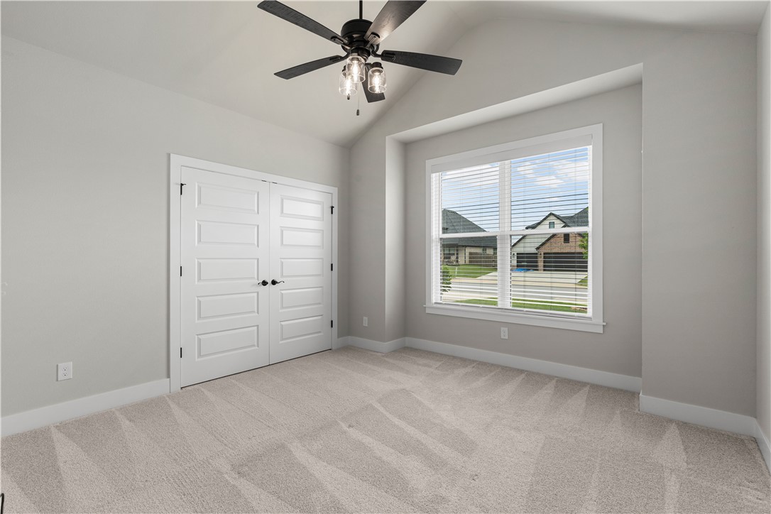 Sky Valley Estates Rogers - Residential
