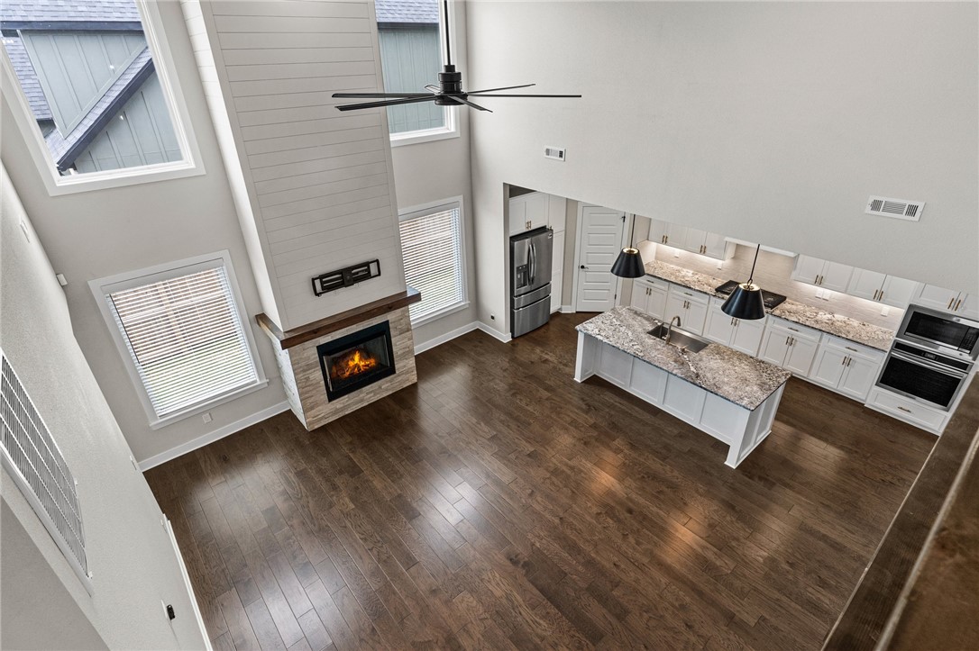 Sky Valley Estates Rogers - Residential
