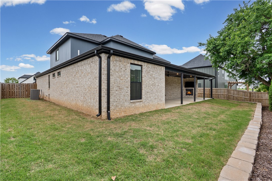 Sky Valley Estates Rogers - Residential