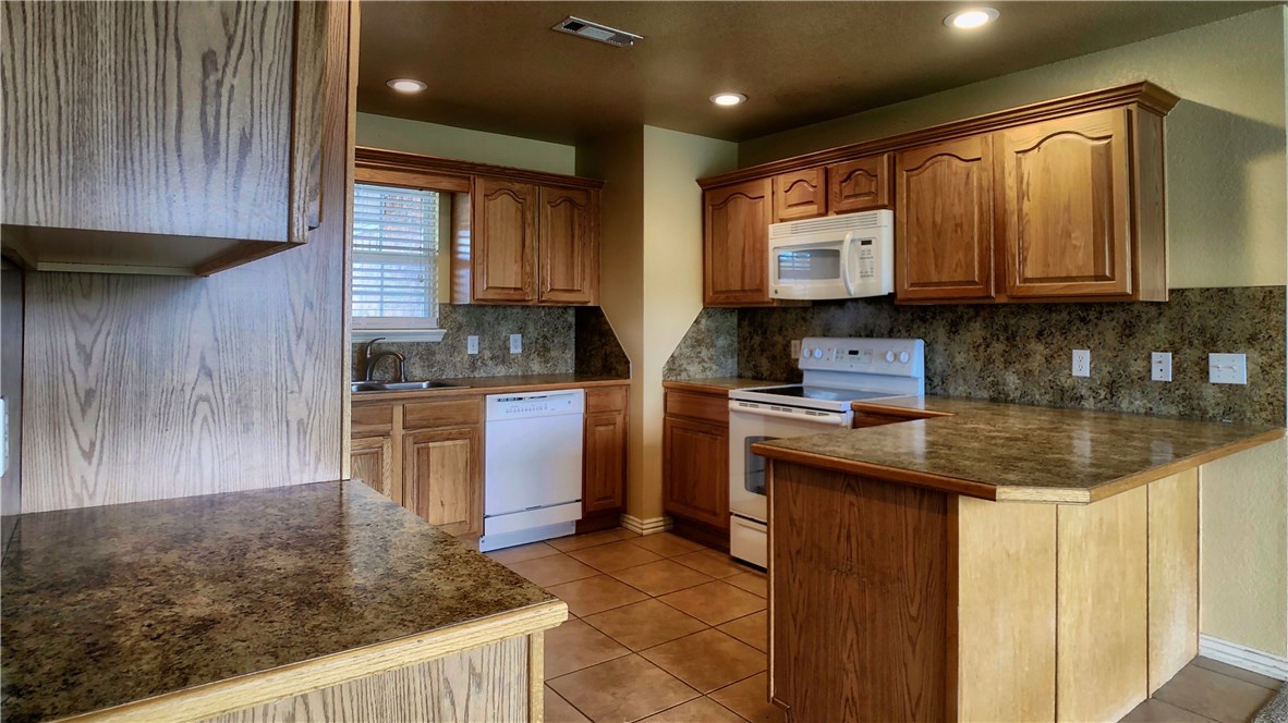 Stonecrest Sub - Residential Lease
