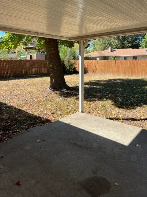 Western Oaks Place - Residential Lease