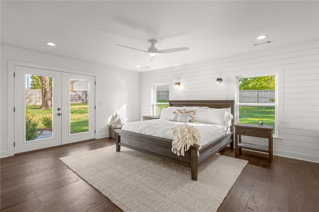 Hollie Add Bentonville - Residential