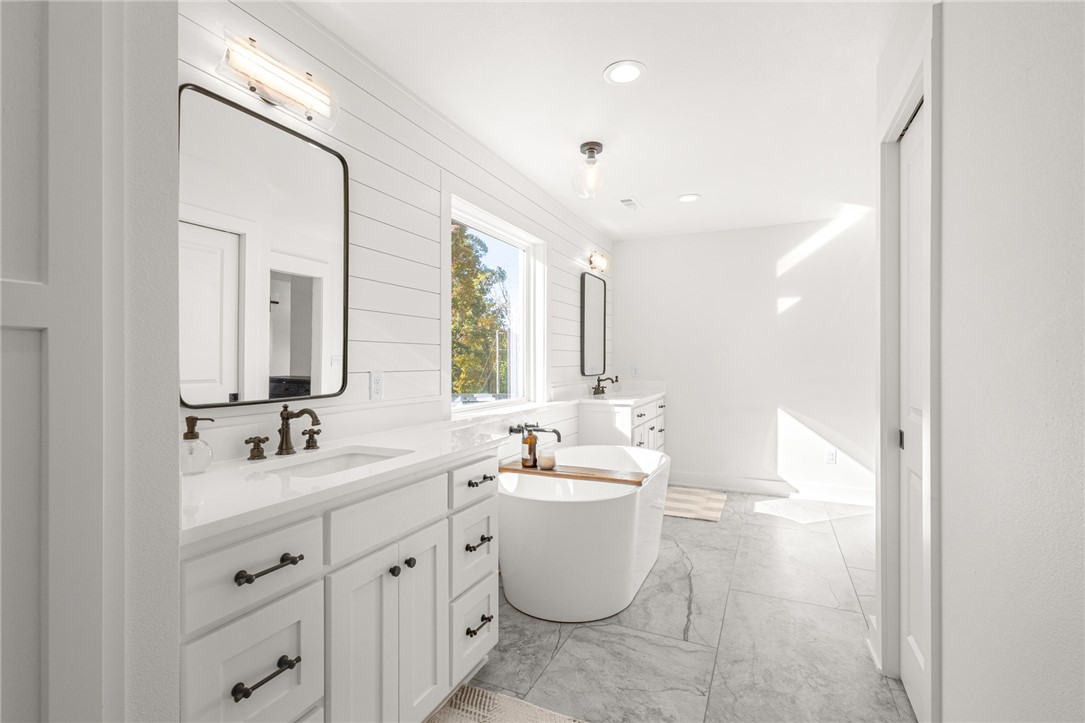 Hollie Add Bentonville - Residential