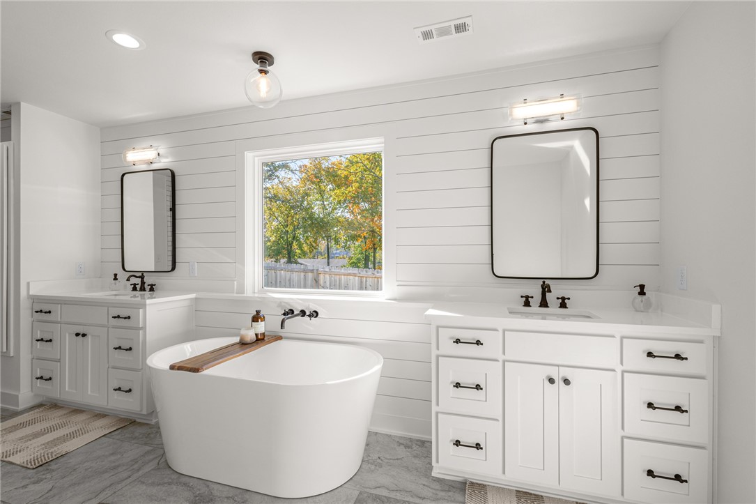 Hollie Add Bentonville - Residential