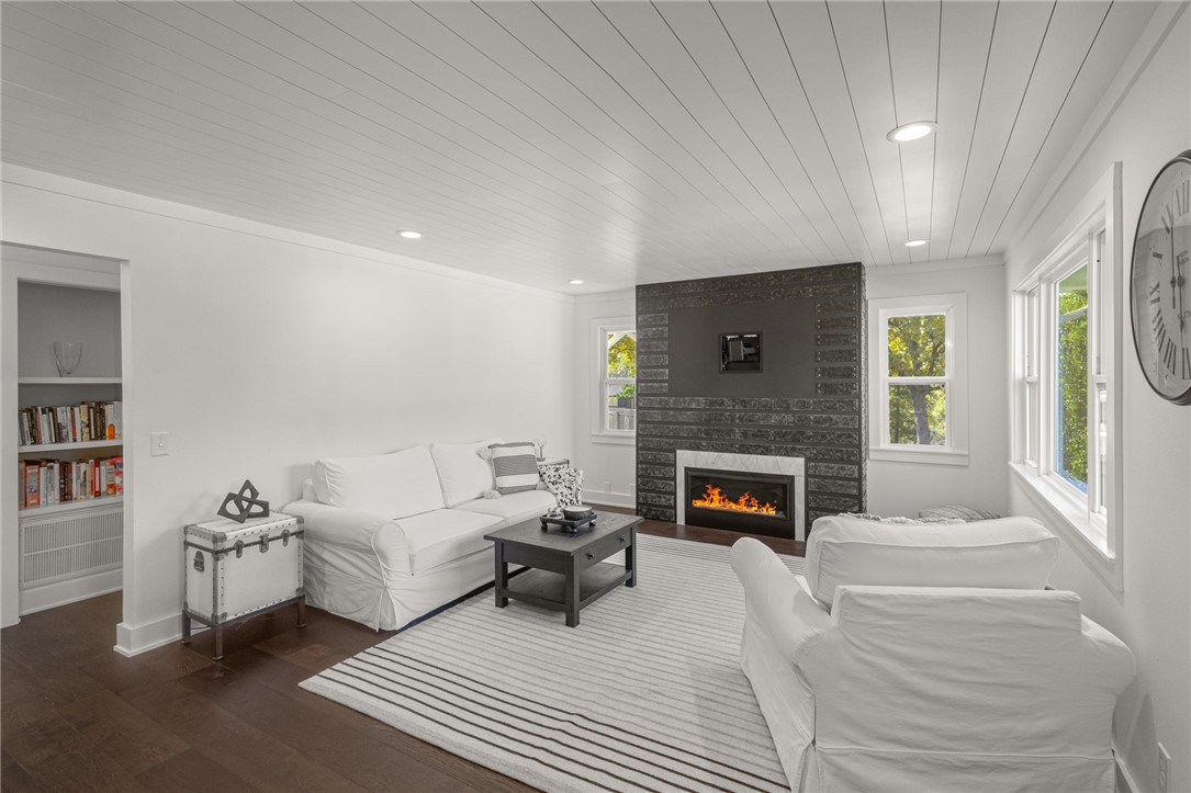 Hollie Add Bentonville - Residential