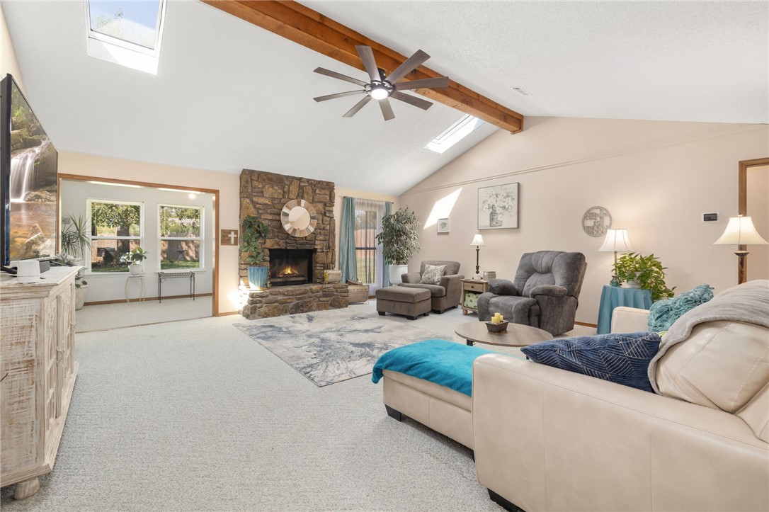 Hillcrest Add Rev Rogers - Residential