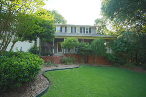 4 bedroom 3 bath home on 3 lots. Fully updated with a custom back deck and functional front porch.