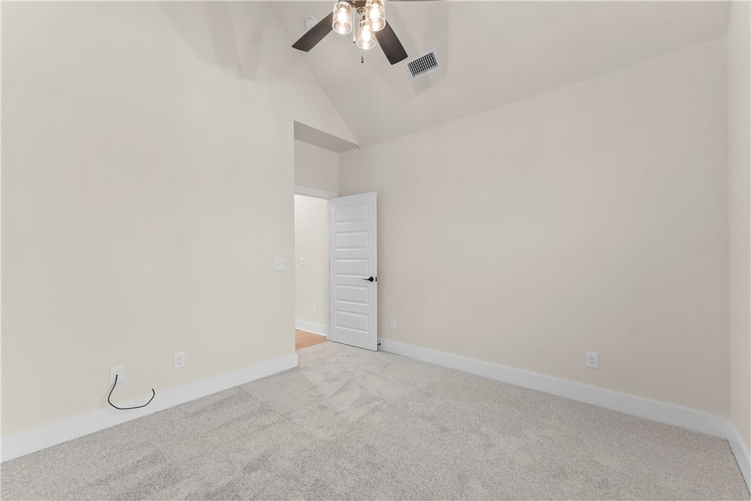 DIAMOND ESTATES PH V-CENTERTON - Residential