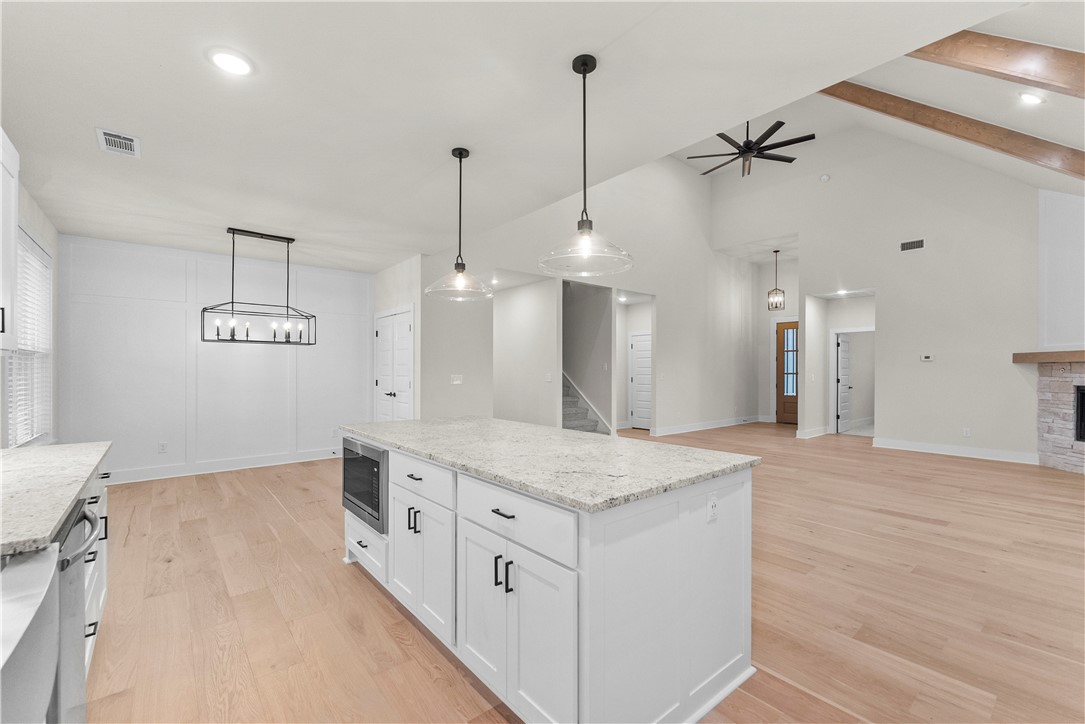 DIAMOND ESTATES PH V-CENTERTON - Residential