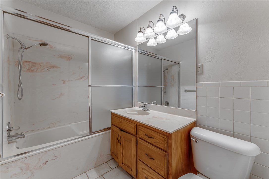 Hiwasse Adcocks 1st Gravette - Residential