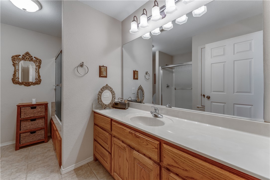 Hiwasse Adcocks 1st Gravette - Residential