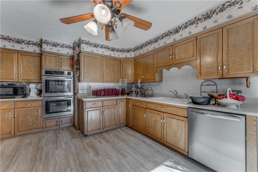 Hiwasse Adcocks 1st Gravette - Residential