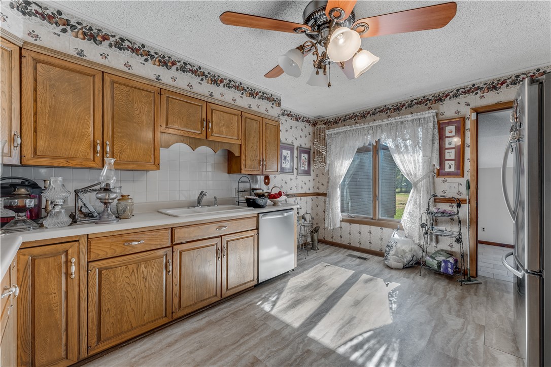 Hiwasse Adcocks 1st Gravette - Residential