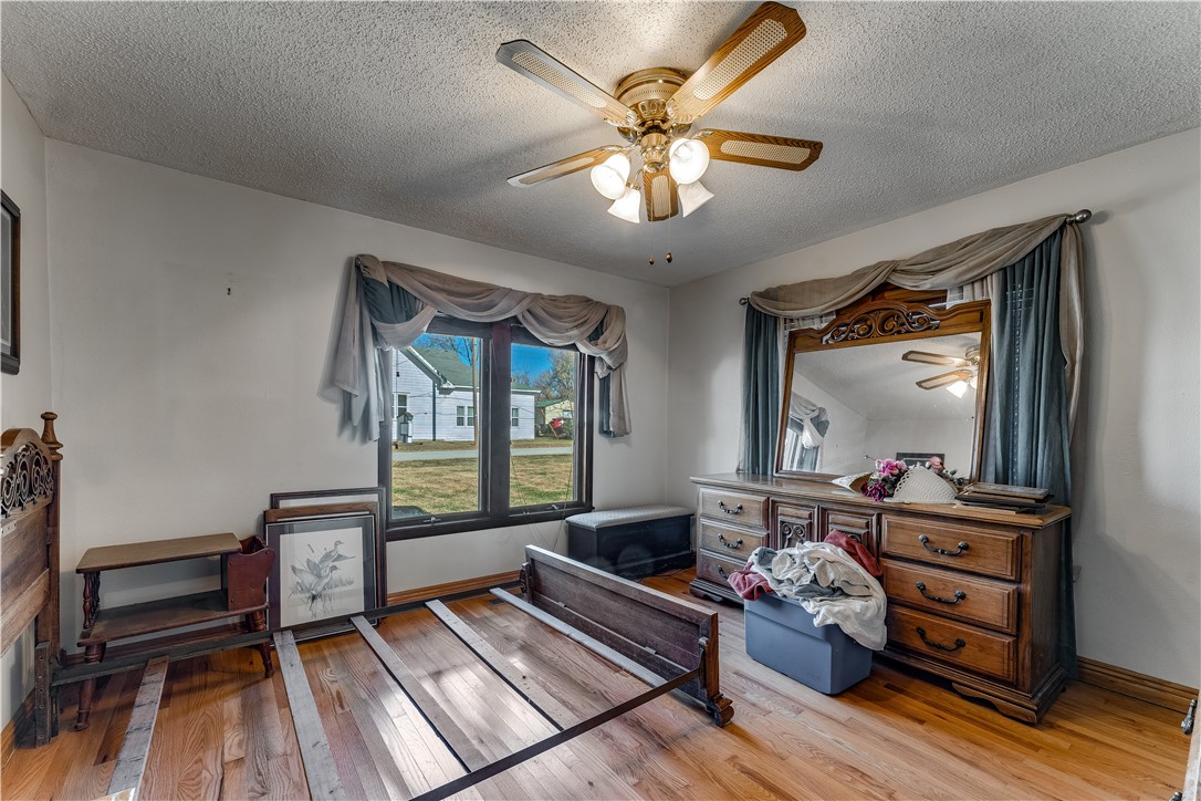 Hiwasse Adcocks 1st Gravette - Residential