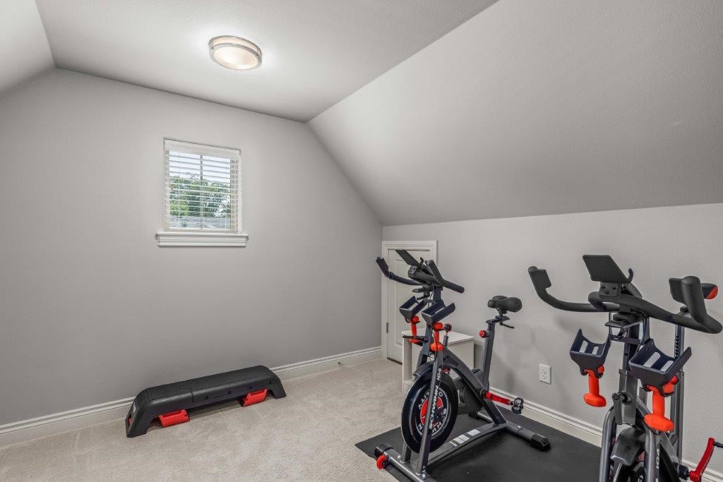 Oak Tree - Residential