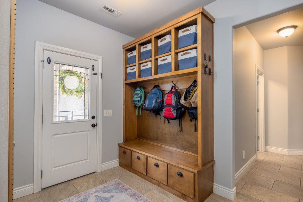 Oak Tree - Residential