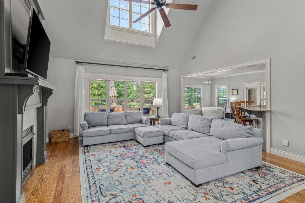 Oak Tree - Residential