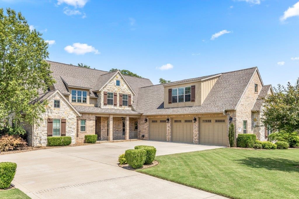 Oak Tree - Residential