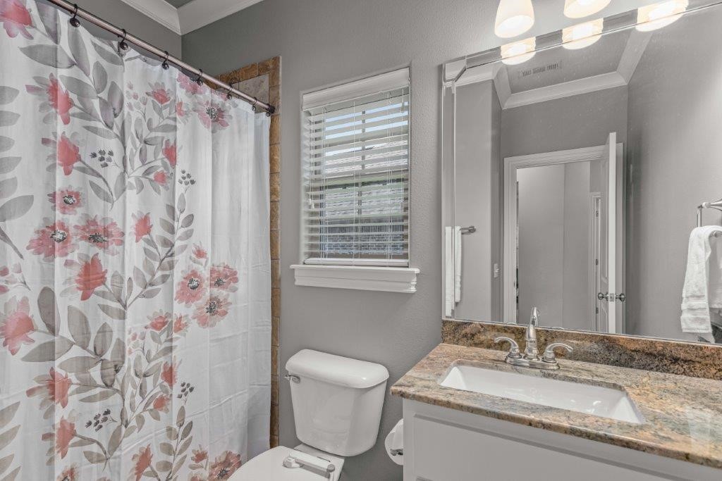 Oak Tree - Residential