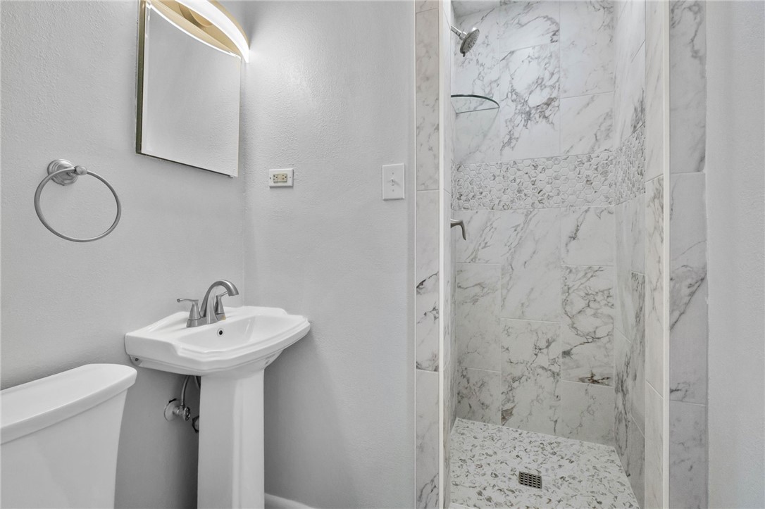 Rogers 2nd Add - Residential