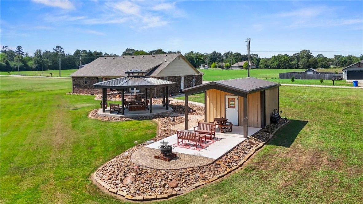 Long Estates - Residential