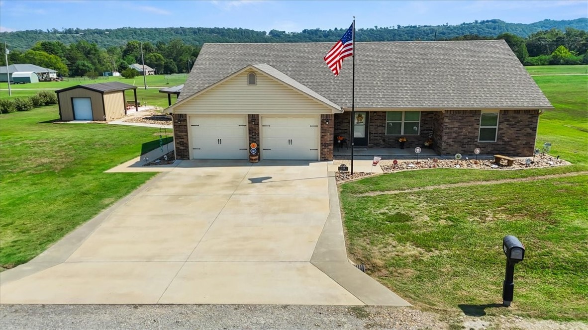 Long Estates - Residential