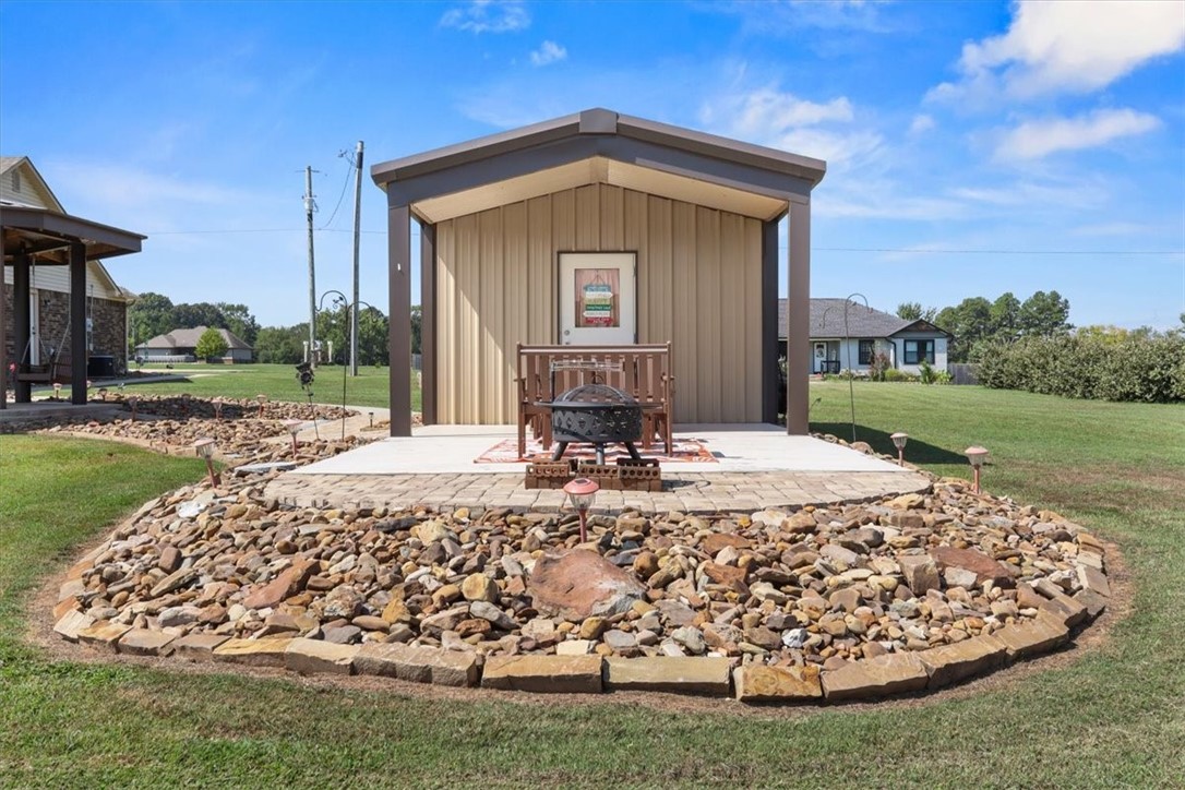 Long Estates - Residential